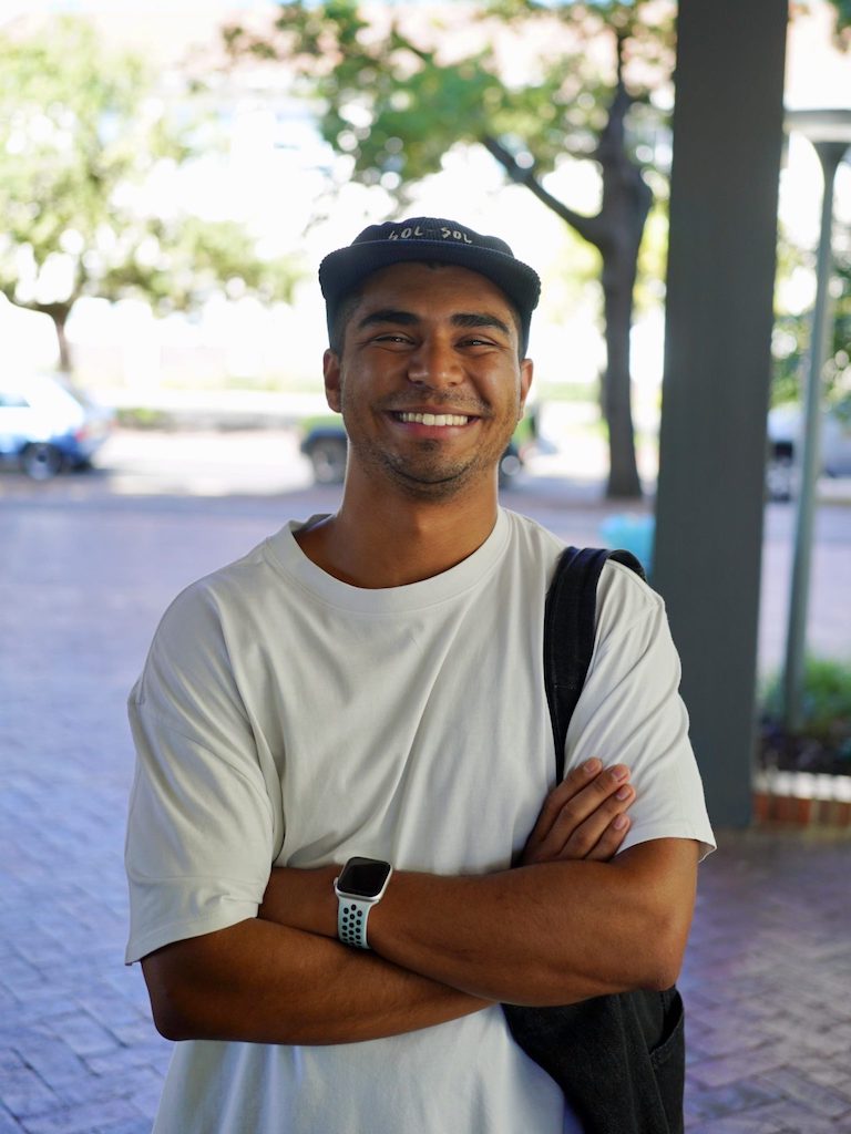 Danyal-MindBloom-Headshot-4-1536×2048 1024